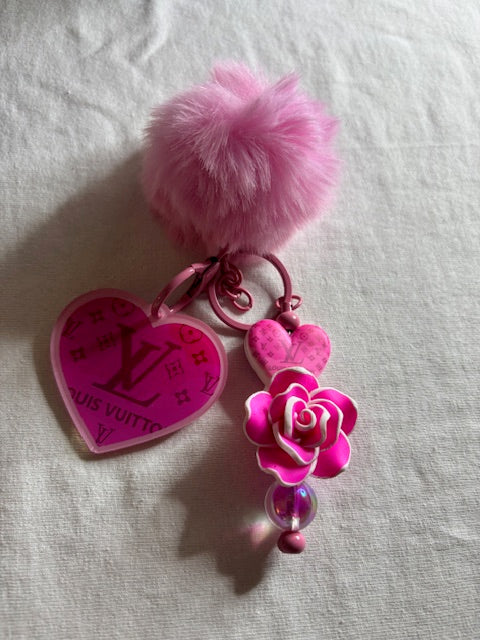 💗 Louis-Inspired Pink Valentine Keychain